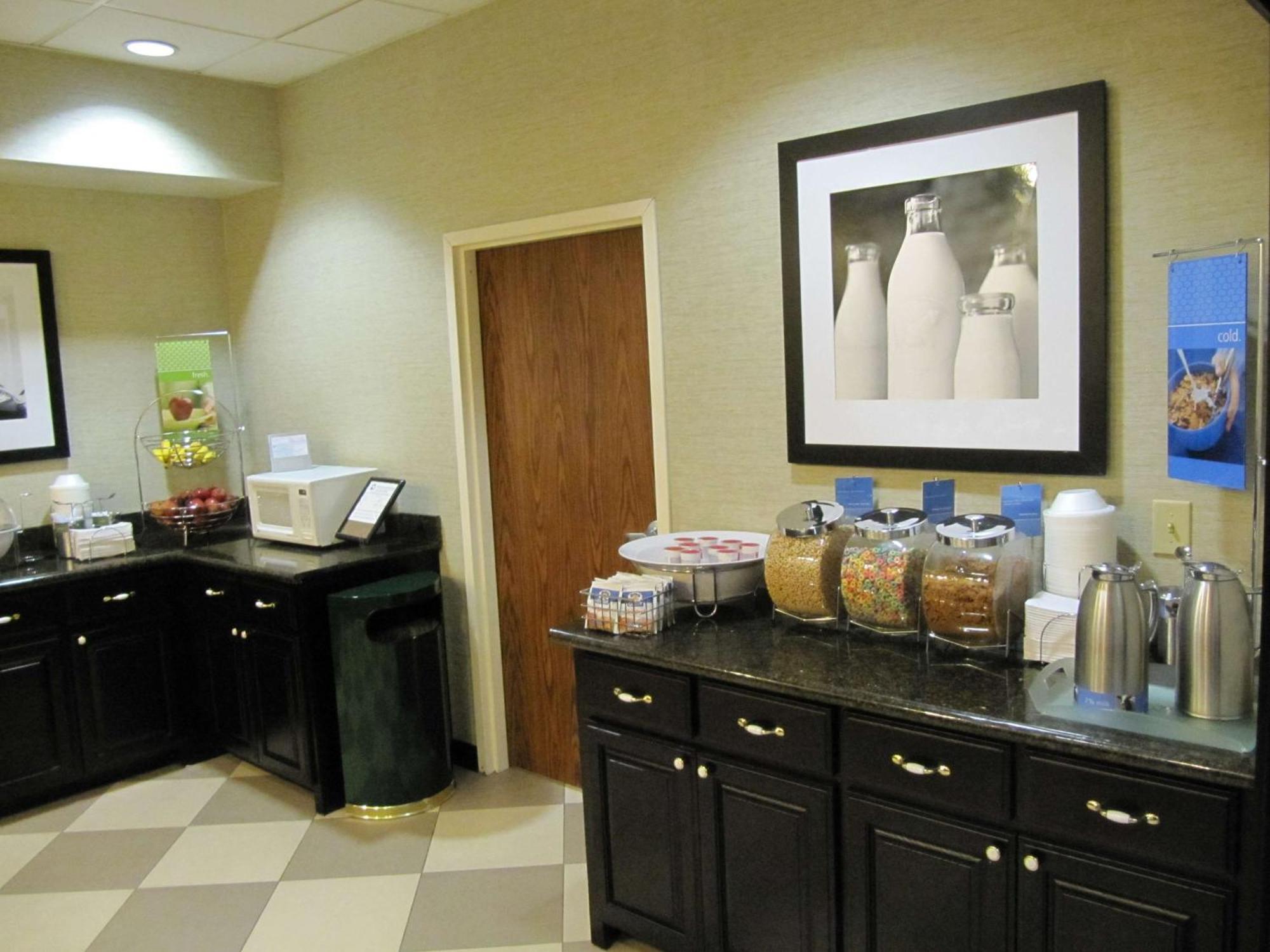 Hampton Inn Lindale/Tyler Esterno foto